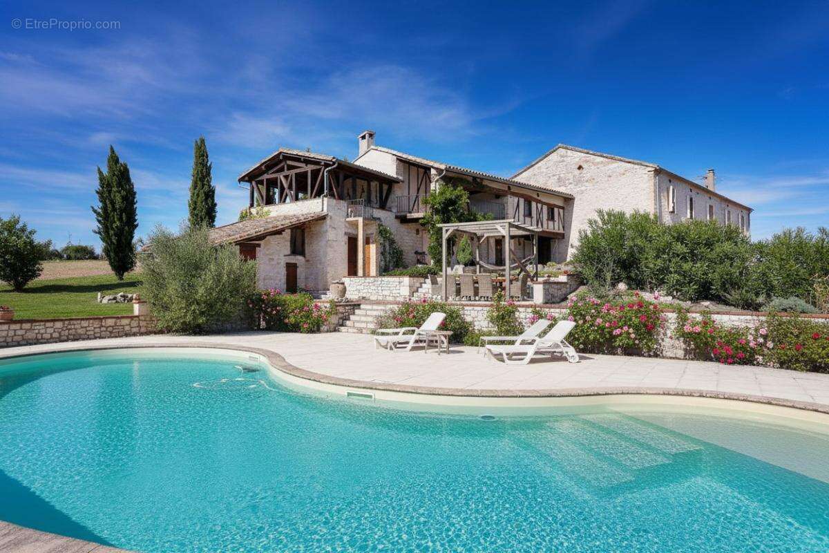 Maison à CASTELNAU-DE-MONTMIRAL