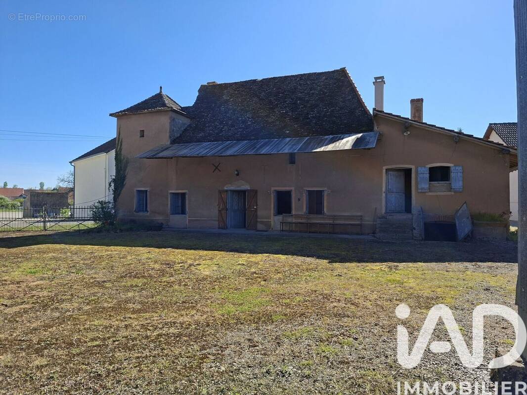 Photo 1 - Maison à FRETTERANS