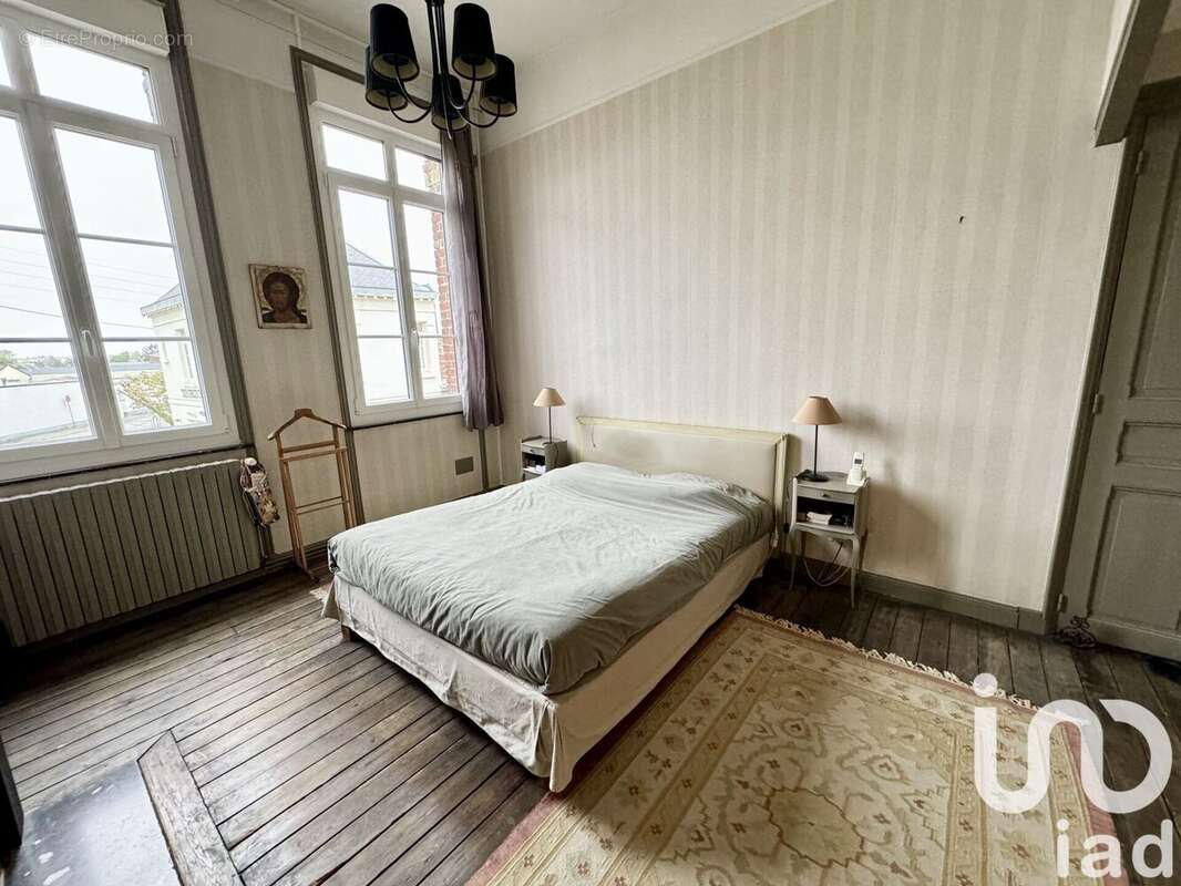 Photo 6 - Maison à SAINT-QUENTIN