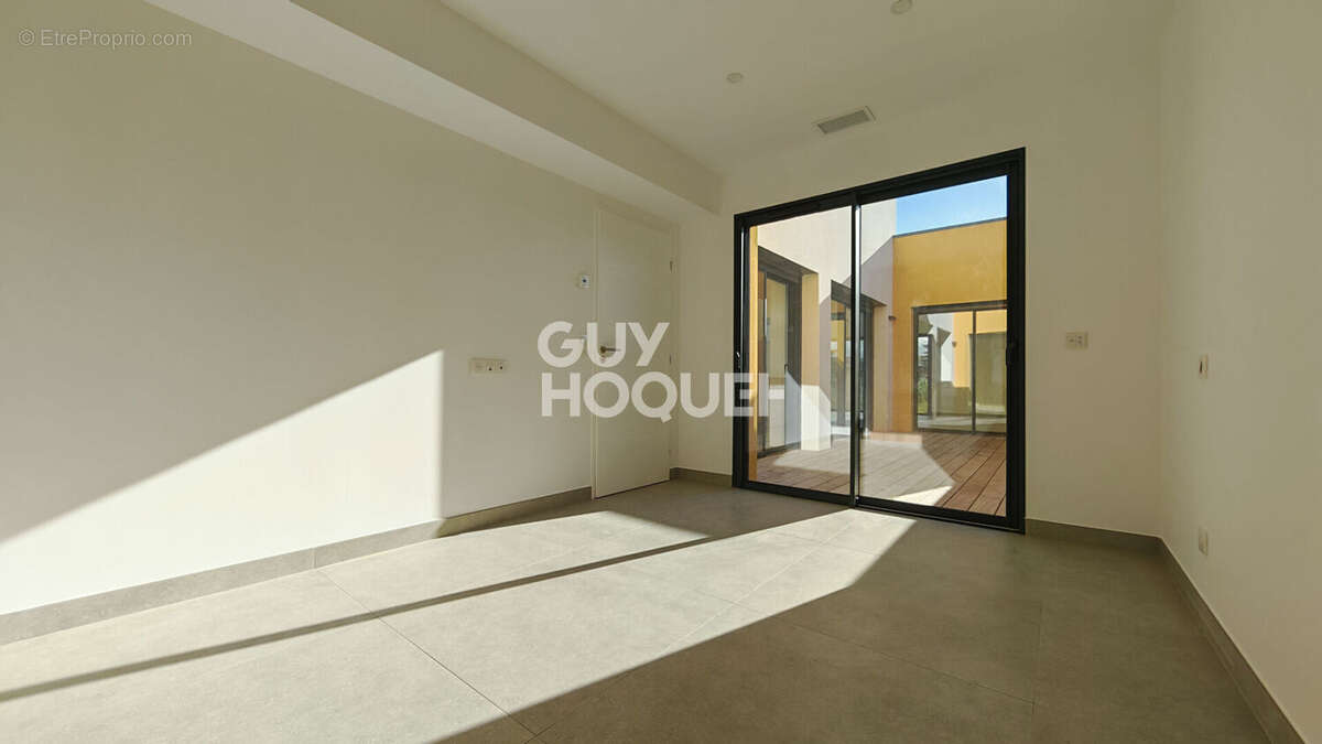 Maison à SAINT-CYPRIEN