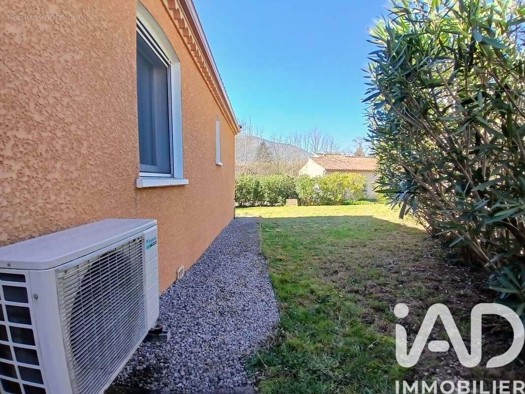 Maison 99 m² à Premian  - photo 9