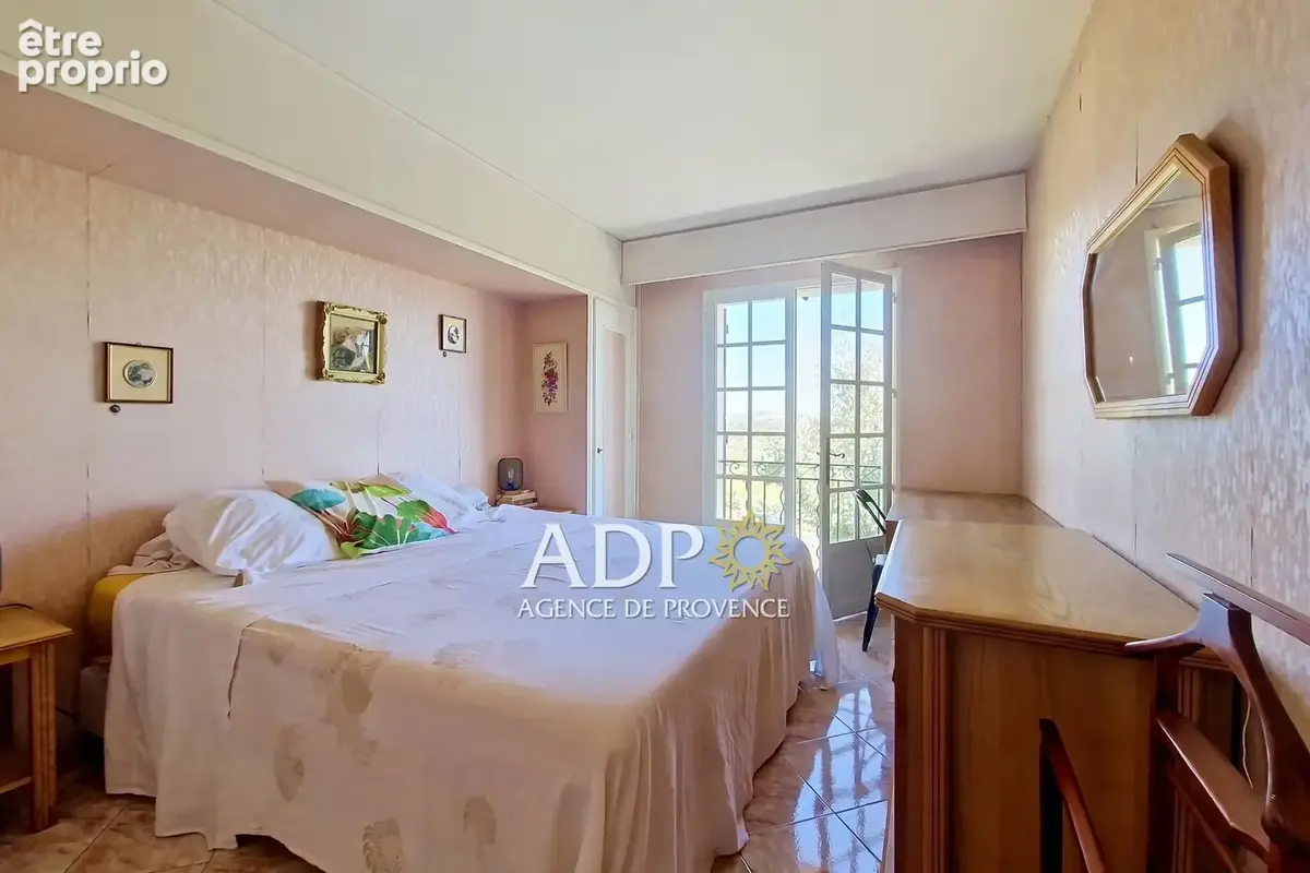 Maison 5 pièces 179 m² à vendre à Mandelieu-La-Napoule (06210) - photo 9
