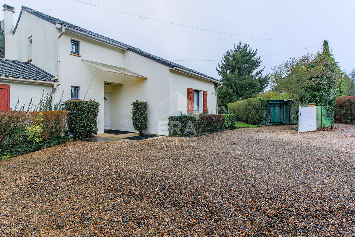 Maison 161m² à crespières - photo 3
