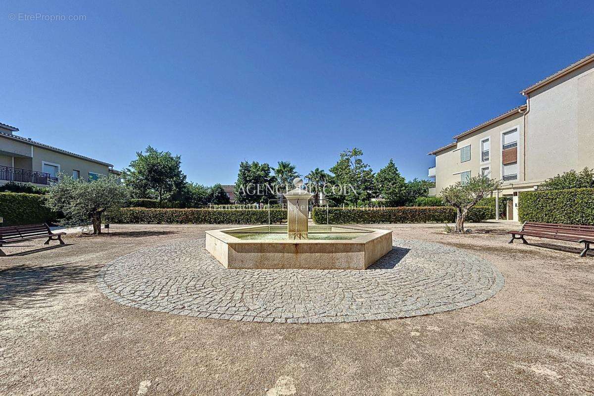 Appartement à LE MUY