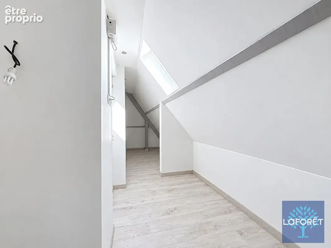 Maison semi plain-pied Saint-Saulve avec jardin et garage - photo 13