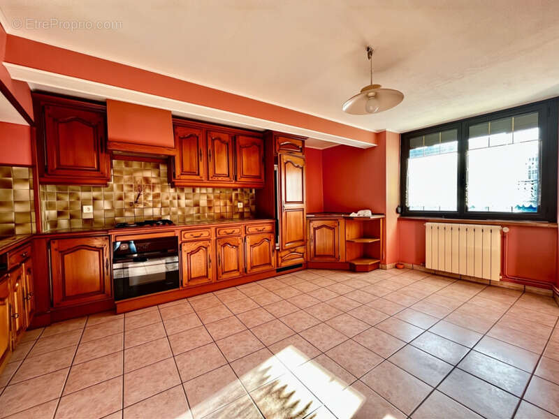 Maison à SAINTE-COLOMBE-SUR-GAND