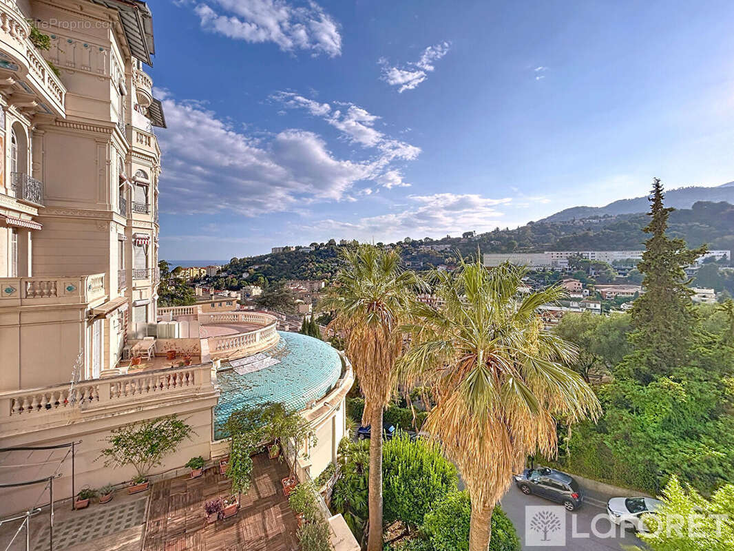 Appartement à MENTON