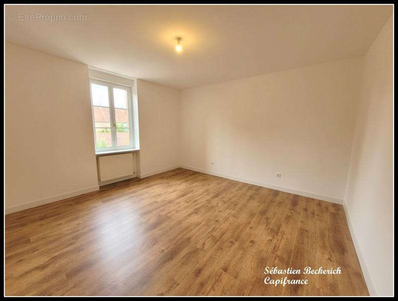 Maison à SARREINSMING