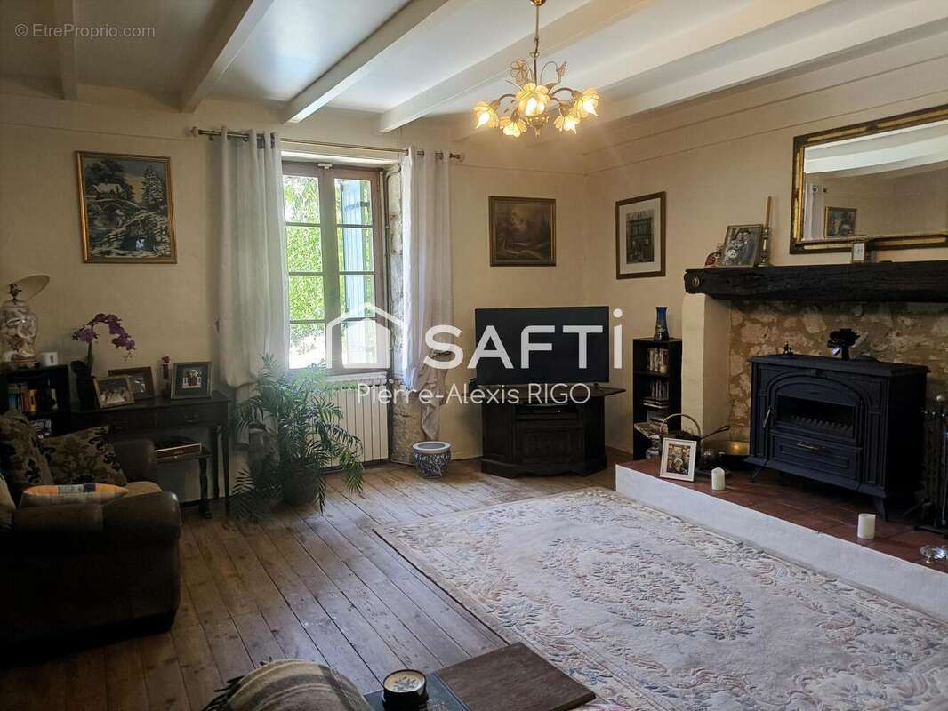 Photo 5 - Maison à SERRES-ET-MONTGUYARD