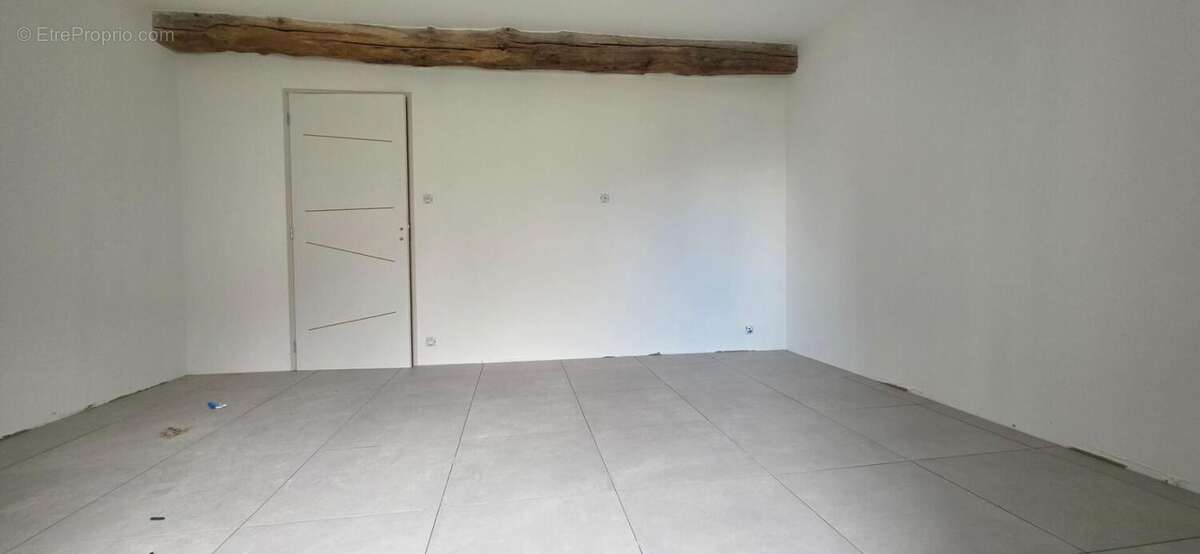 Maison d'habitation, gite, dépendance, hangar - photo 8