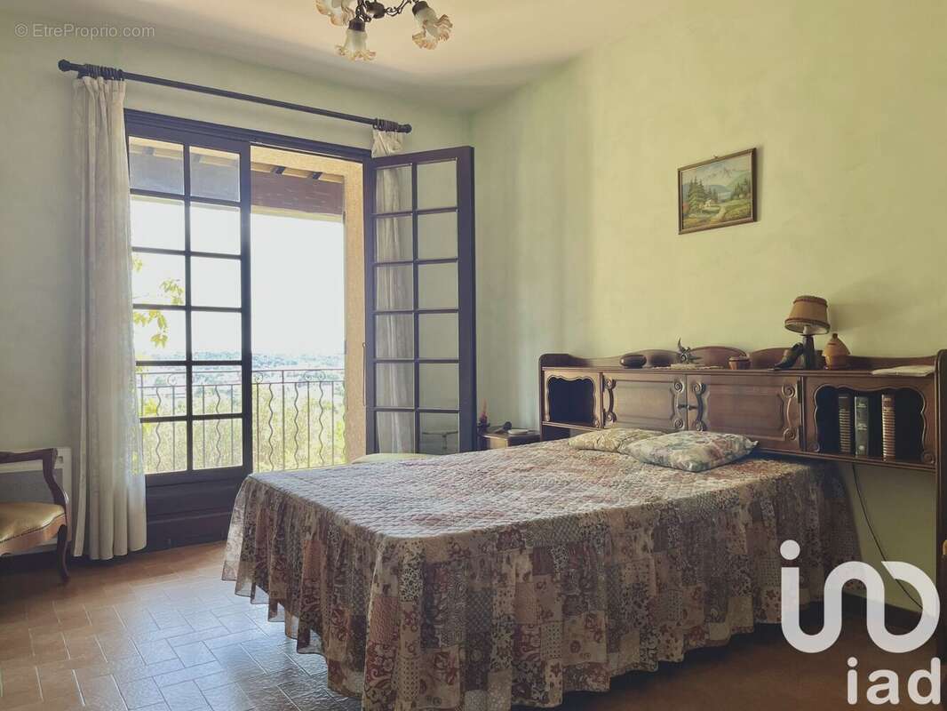 Photo 8 - Maison à LA VALETTE-DU-VAR