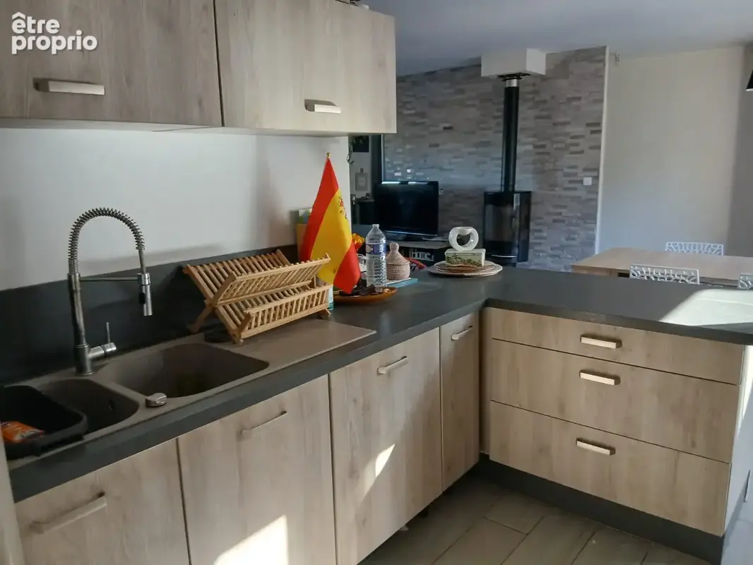 Coup de cœur assuré ! Charmante maison récente (2018)   T4 de 88 m2 avec jardin, garage et belles prestations - photo 5