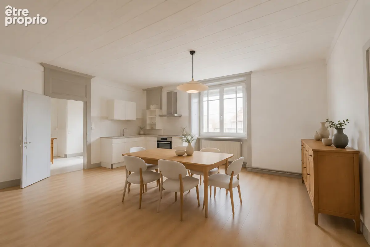 Appartement de 150 m² et 150 m² de combles aménageables - 4 pieces à orchamps-vennes - photo 2