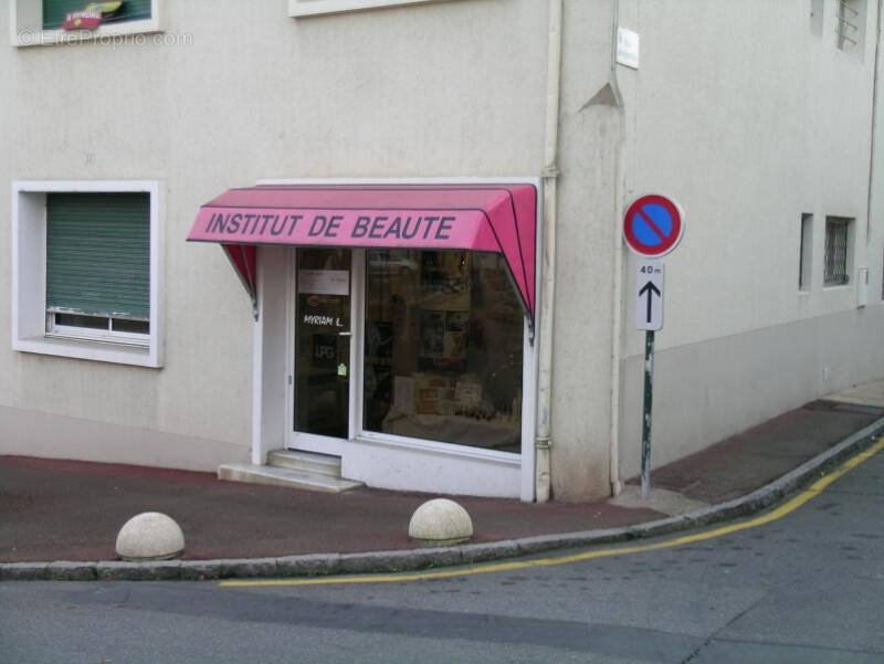 Commerce à HAGETMAU