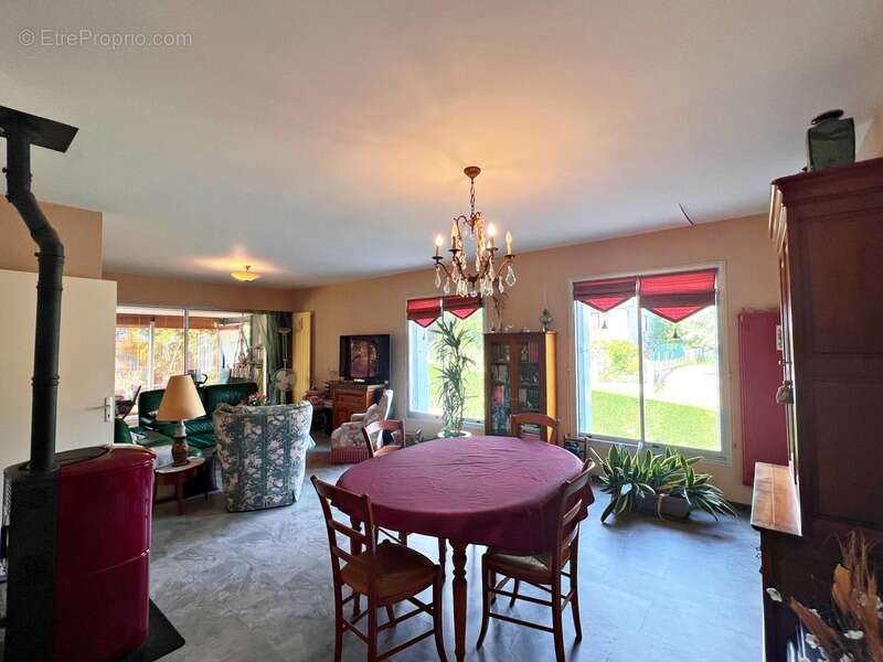 Maison à vendre 6 pièces CHAPTELAT (87) - photo 4