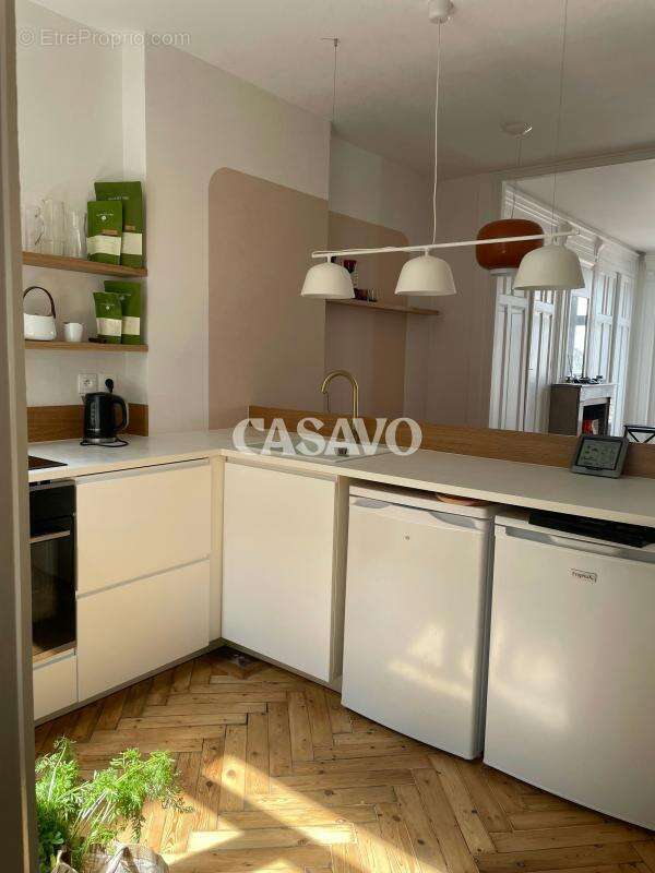 Vente Appartement 2 pièces de 47m² - 59000 Lille - photo 6