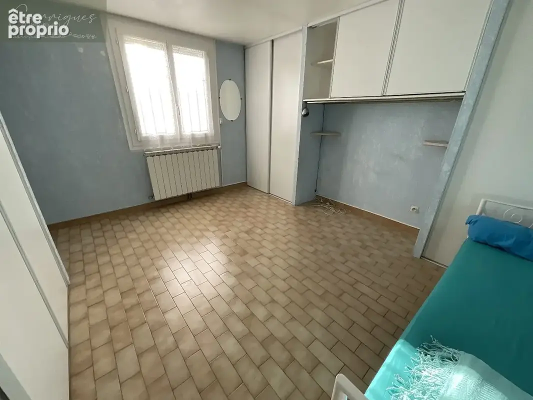 Milhaud, villa 6 Pièces. - photo 9