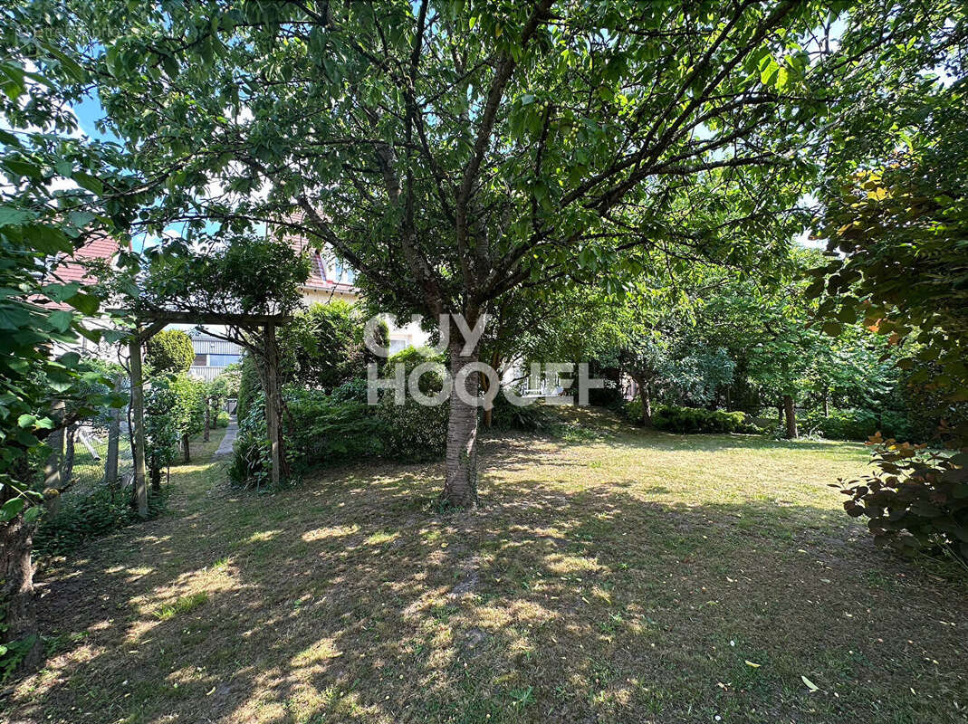 Maison à SAINT-MICHEL-SUR-ORGE