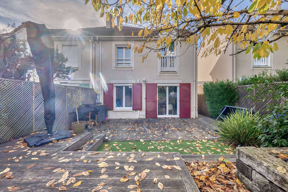 Maison à VILLIERS-SUR-MARNE