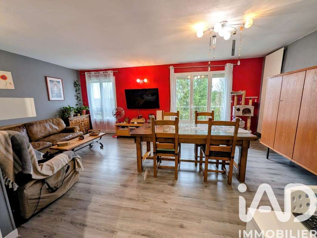 Photo 3 - Appartement à EZANVILLE