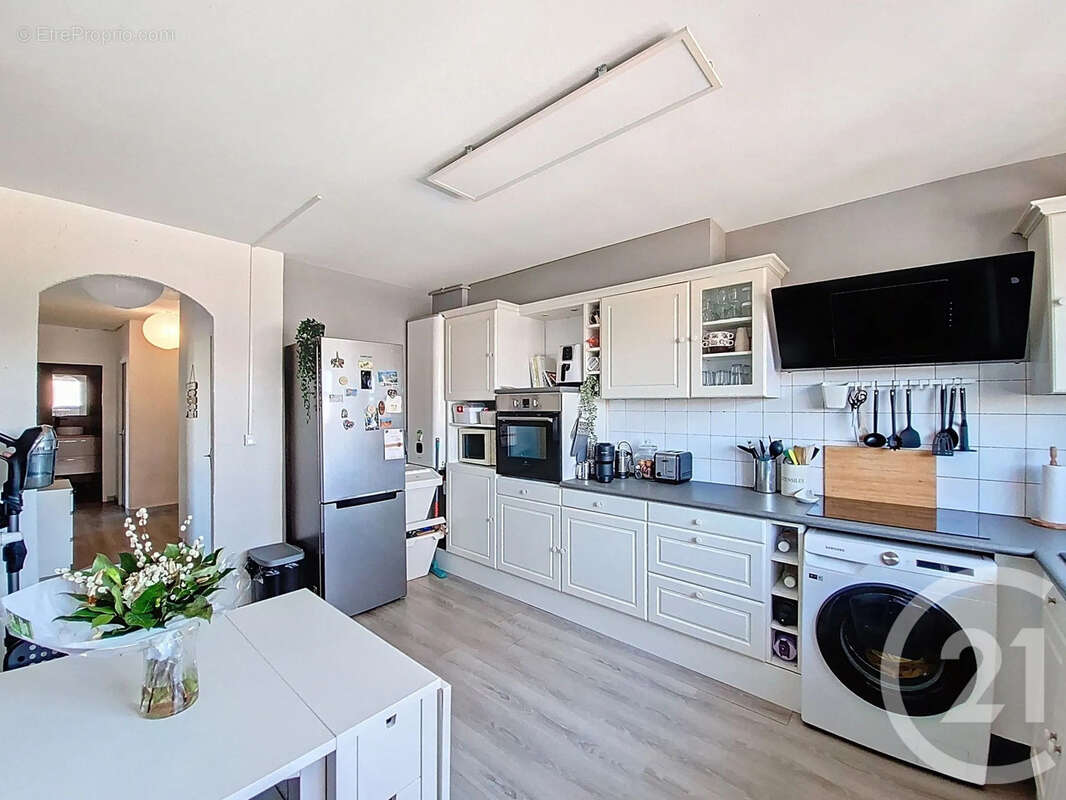 Appartement à SAINT-FONS