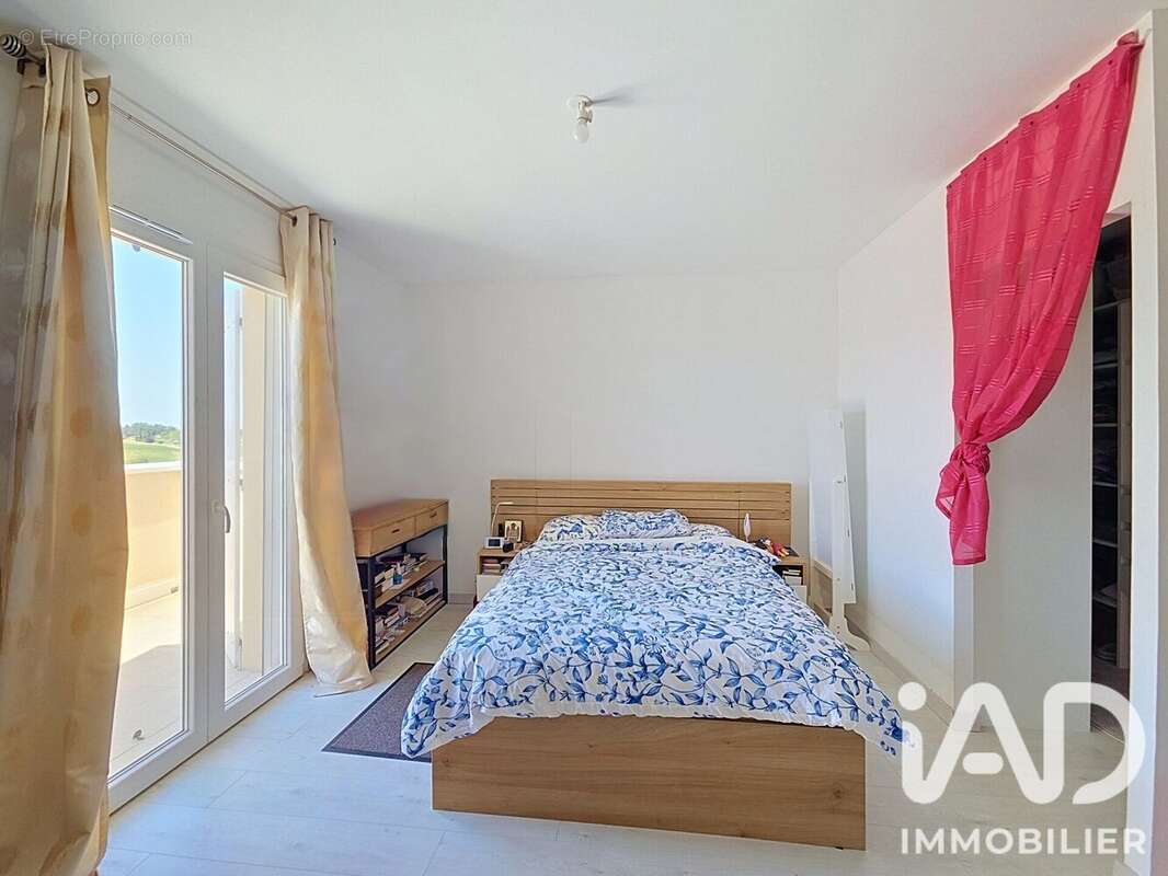 Maison 183 m² à Brugnens  - photo 7