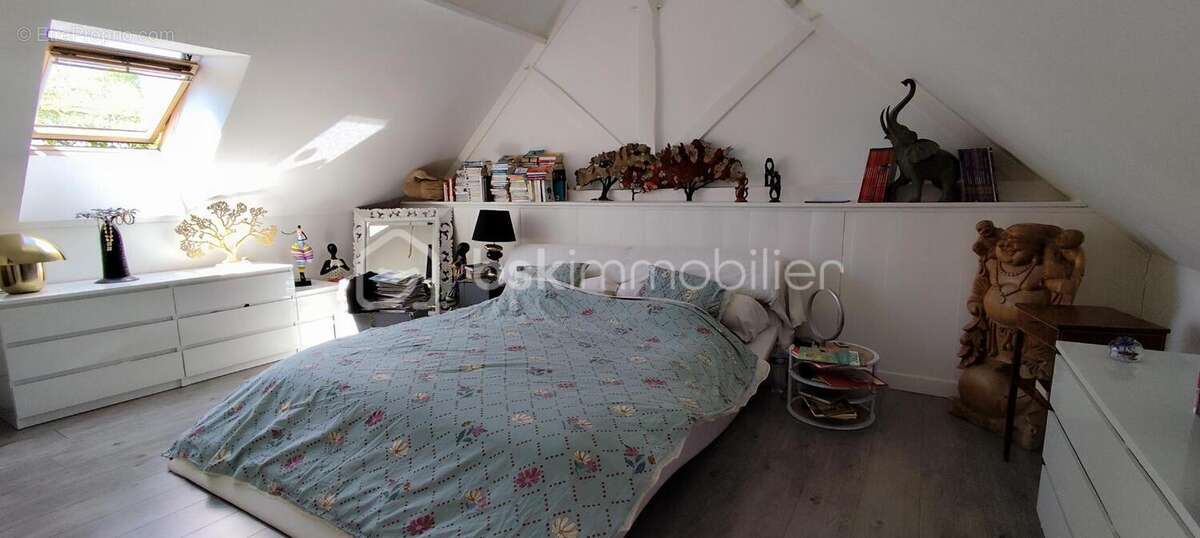 Maison à TORCE-VIVIERS-EN-CHARNIE