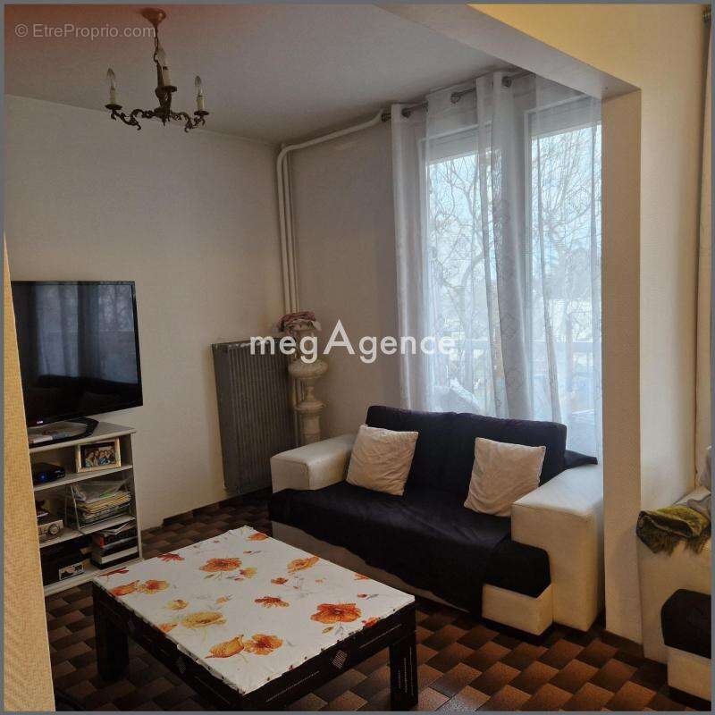 Appartement à VAULX-EN-VELIN