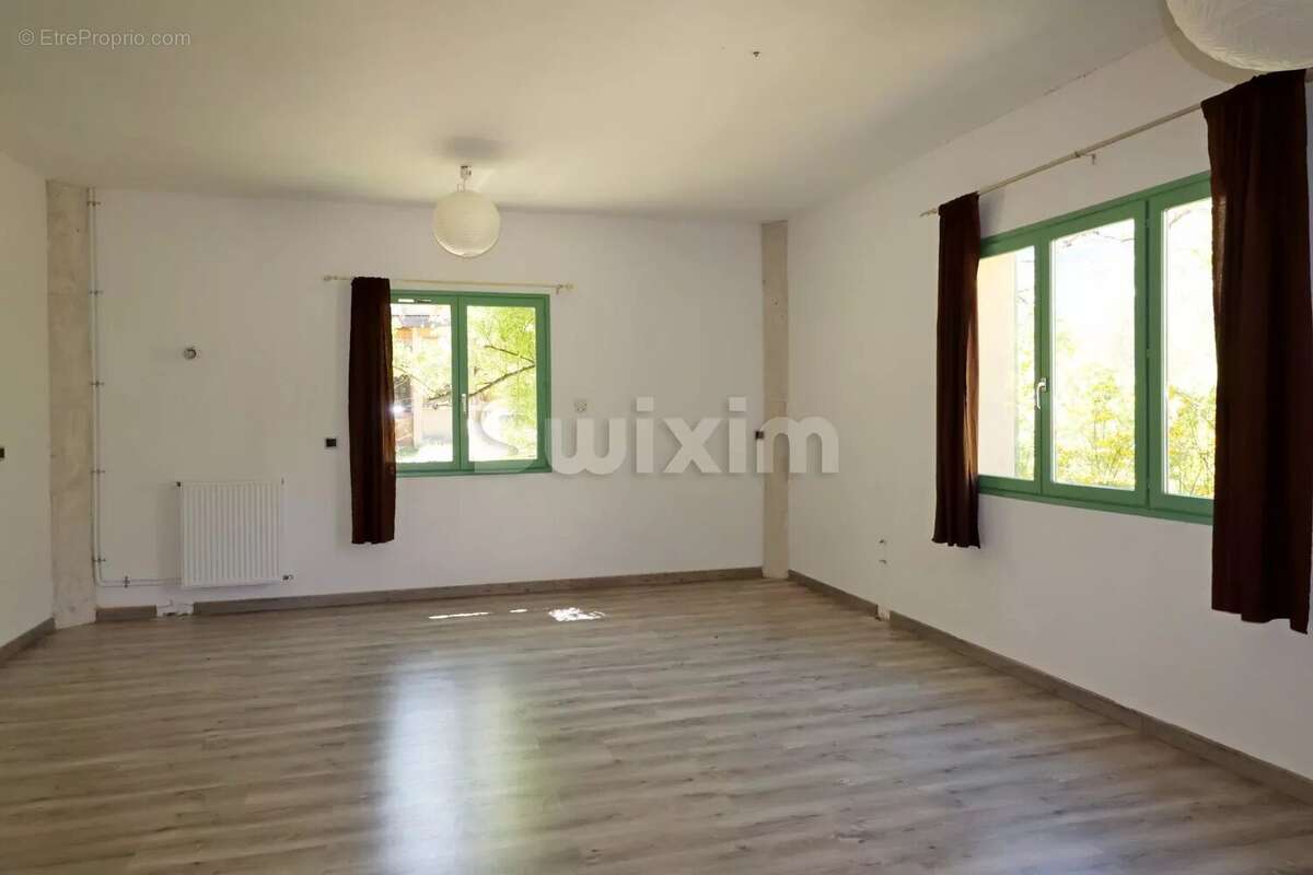 Maison à CORNILLON-SUR-L&#039;OULE