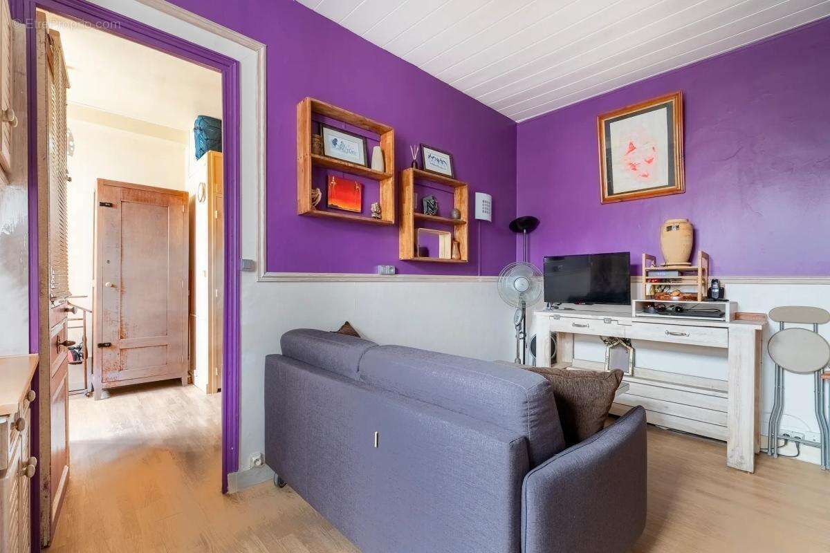 Appartement à PARIS-10E