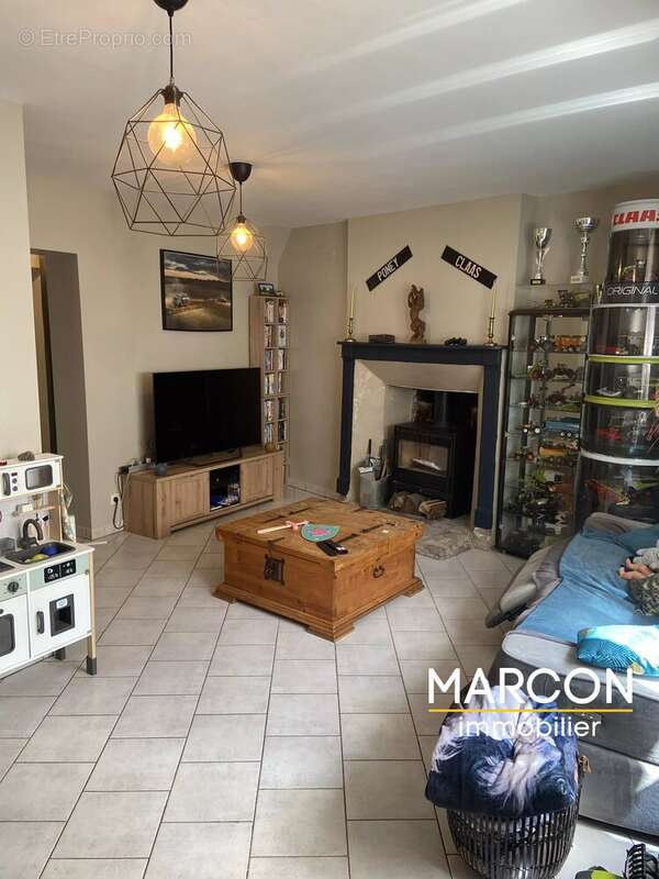 Maison à FELLETIN