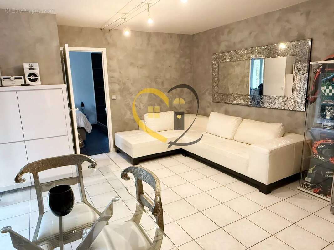 Appartement à VILLIERS-SUR-MARNE