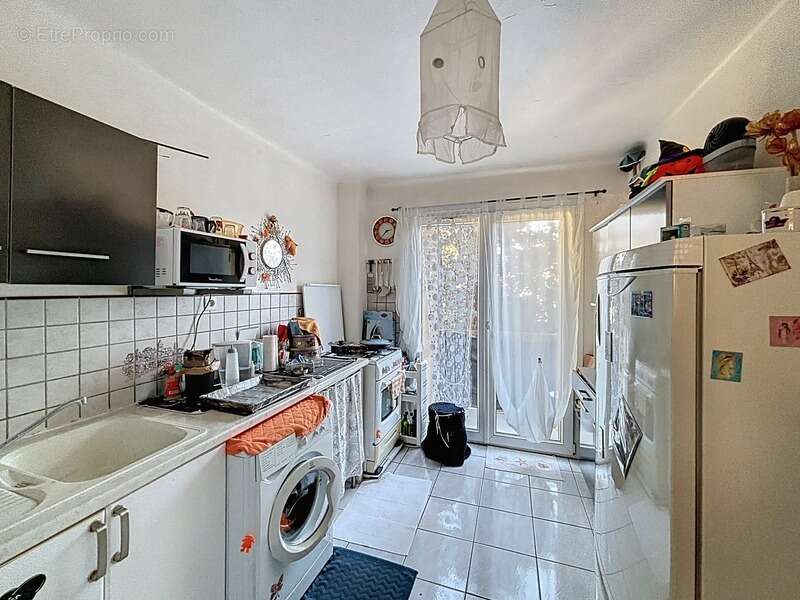Appartement à MARSEILLE-12E