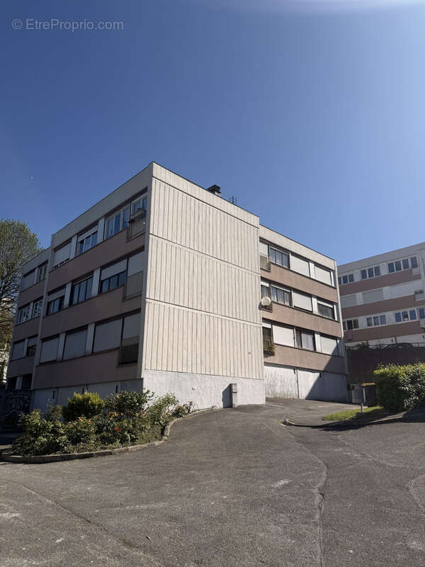 Appartement à BAGNOLET