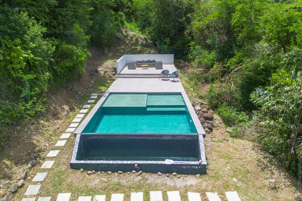 Maison à CASE-PILOTE