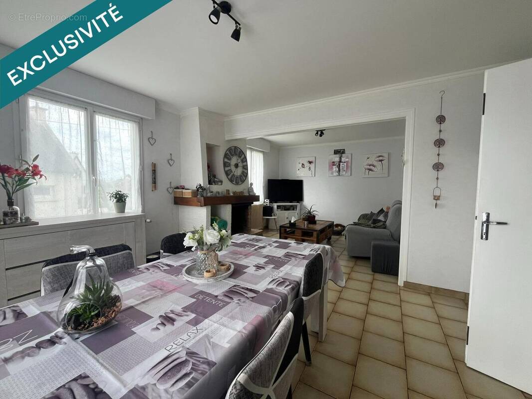 Photo 1 - Maison à PABU