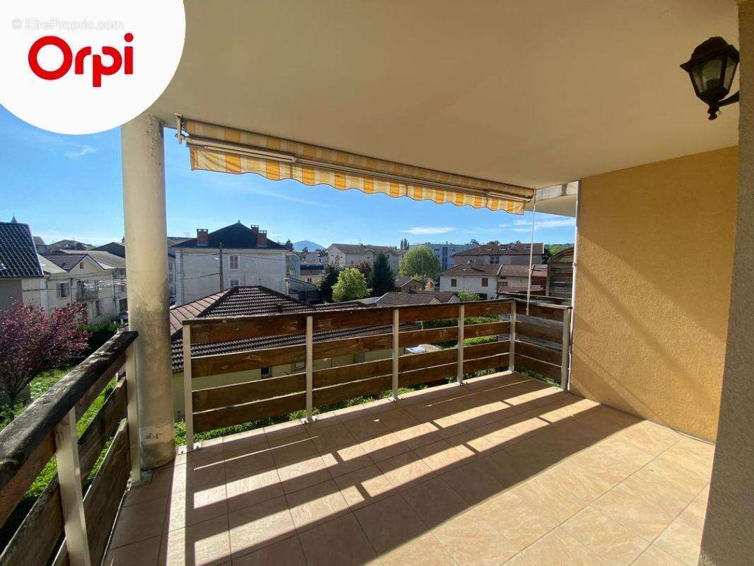 Appartement à MOIRANS