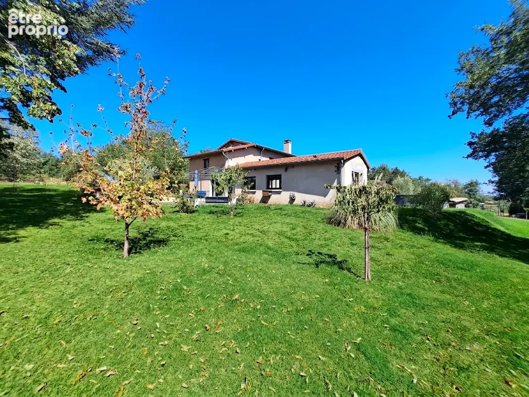 Maison Orliénas  5 pièces 166 m2 - photo 2