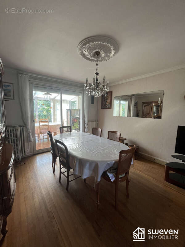 Maison à VILLENEUVE-TOLOSANE