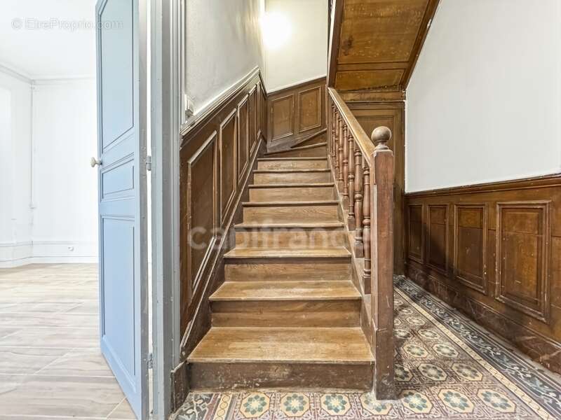 Maison à CHATILLON-EN-BAZOIS