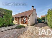 Photo 1 - Maison à LA VILLE-DU-BOIS