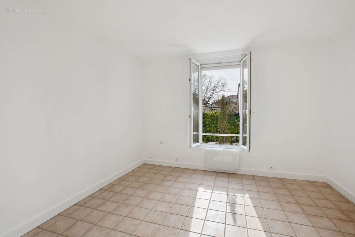 Appartement à LE VESINET