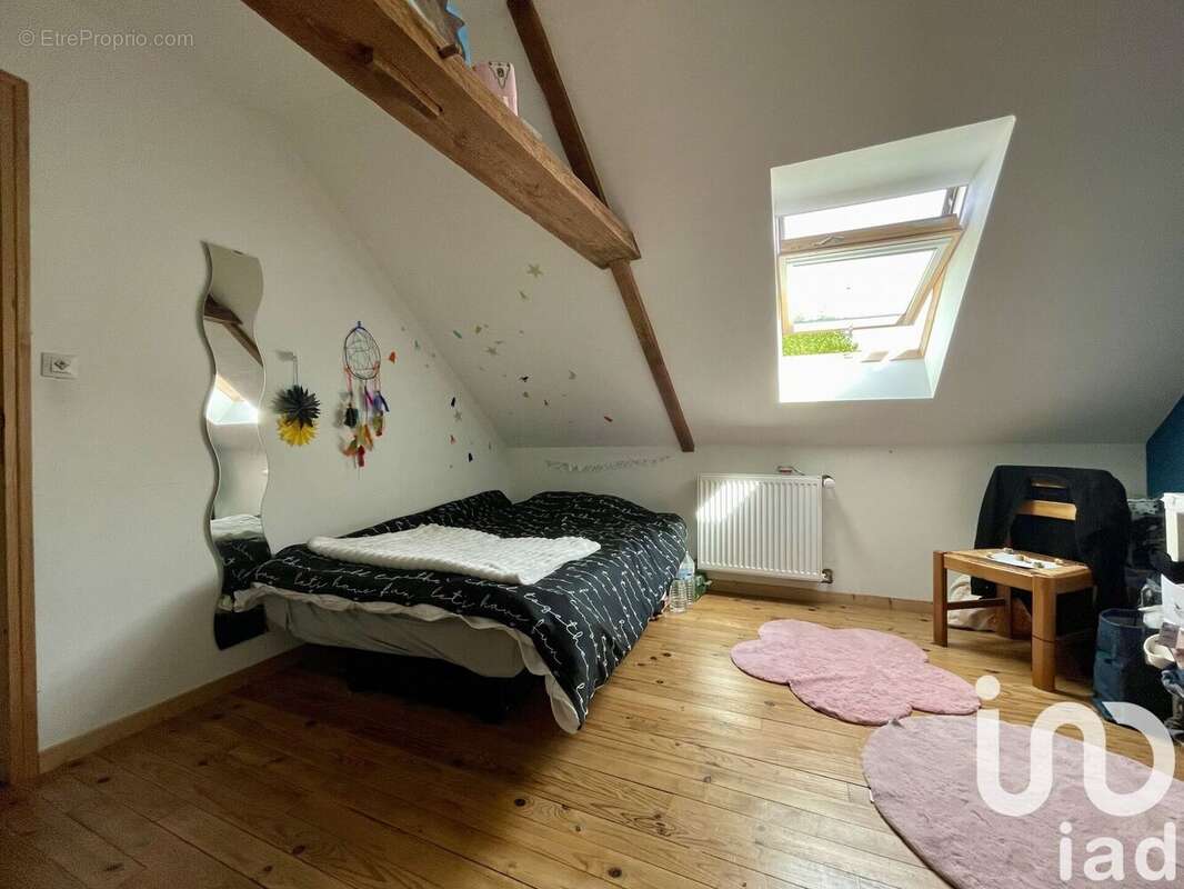 Photo 9 - Maison à QUINTIN