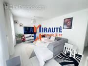 Appartement à SARTROUVILLE