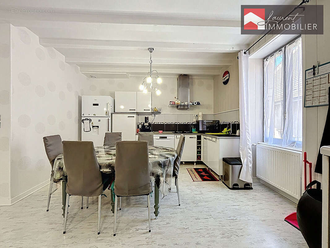 Maison à SENNECEY-LE-GRAND