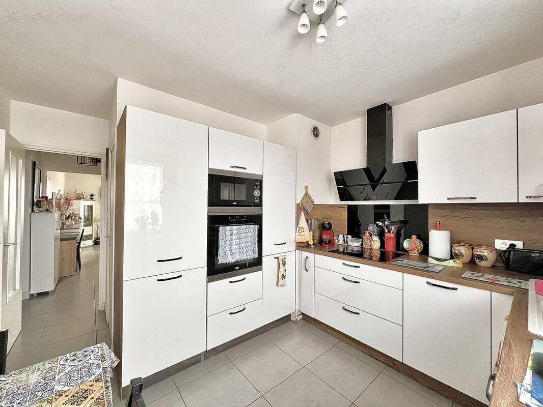 Appartement à CHARVIEU-CHAVAGNEUX