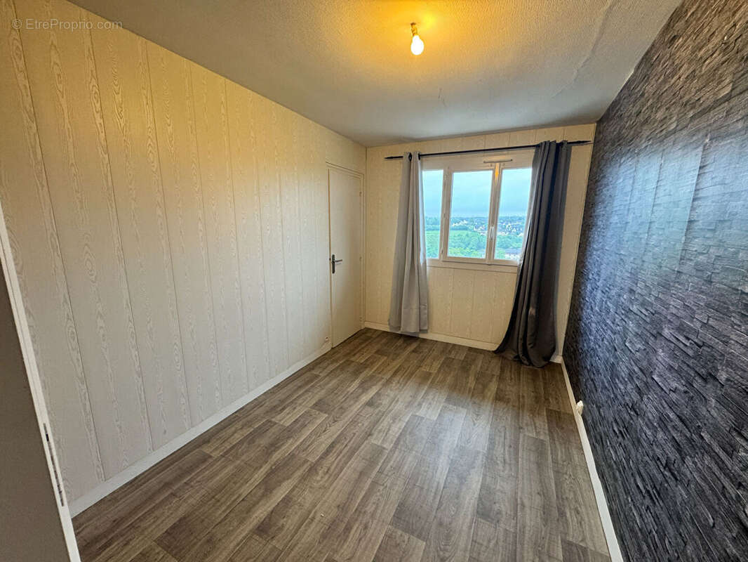 Appartement à PONT-HEBERT