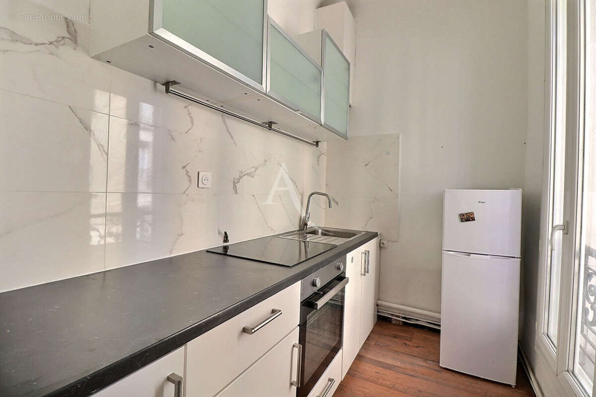 Appartement à MARSEILLE-5E