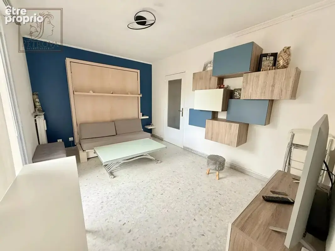 Studio avec balcon parking et cave - gorbella - photo 3