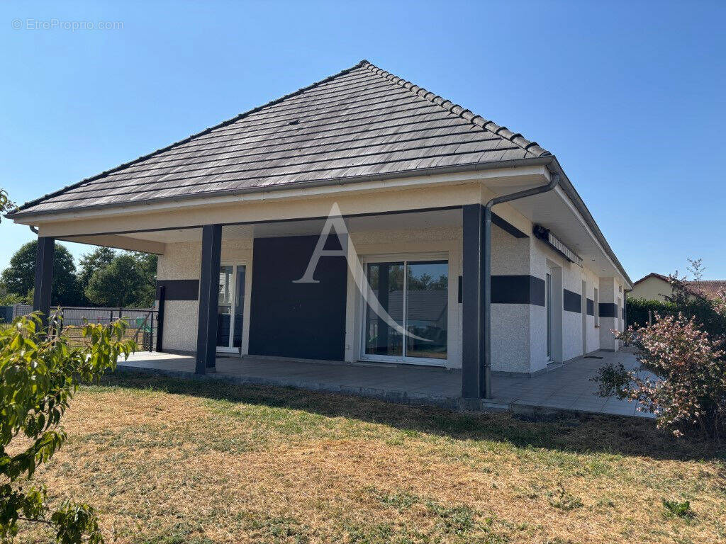 Maison à MARZY